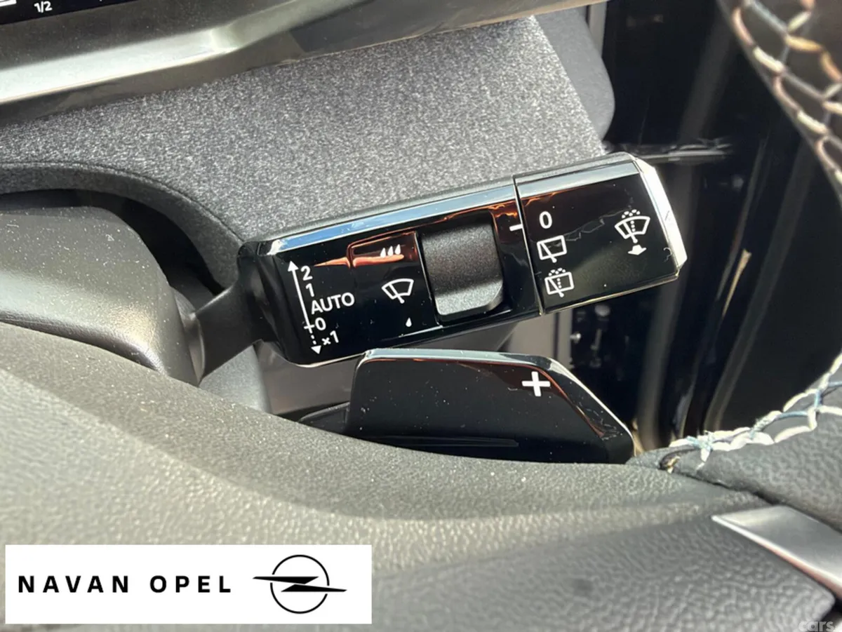 Opel Grandland SUV, Petrol Hybrid, 2027, Black