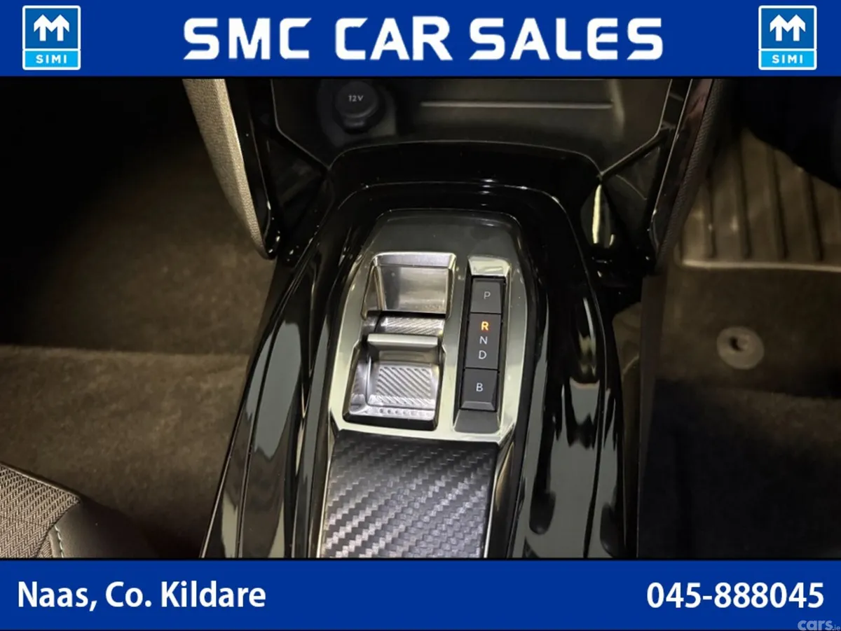 Peugeot 2008 MPV, Electric, 2023, Grey