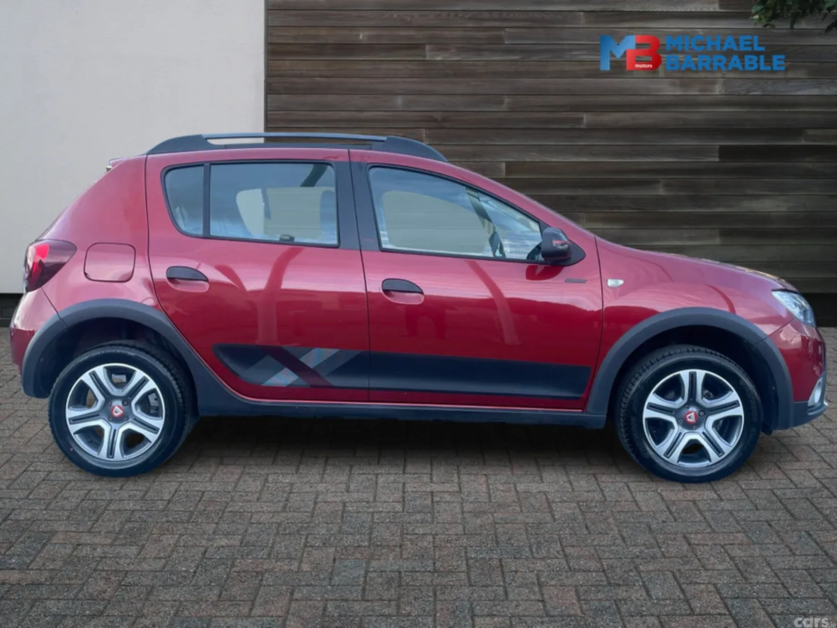 Dacia Sandero Hatchback, Petrol, 2020, Red