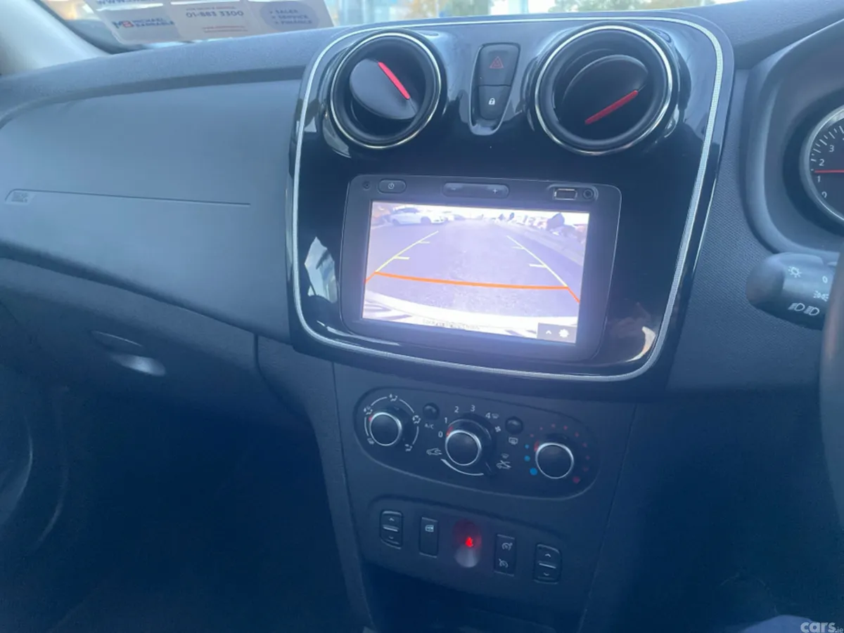 Dacia Sandero Hatchback, Petrol, 2020, Red