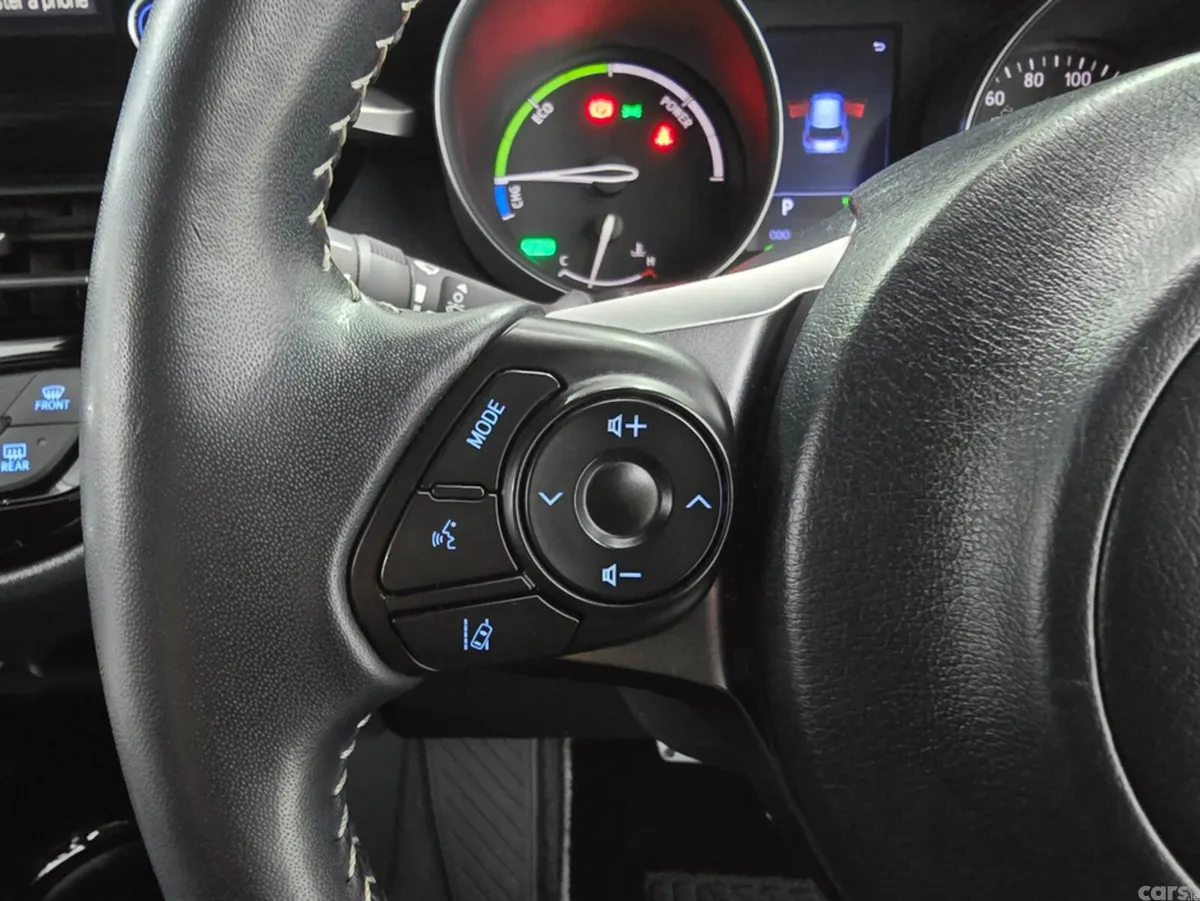 Toyota C-HR SUV, Petrol Hybrid, 2021, Black
