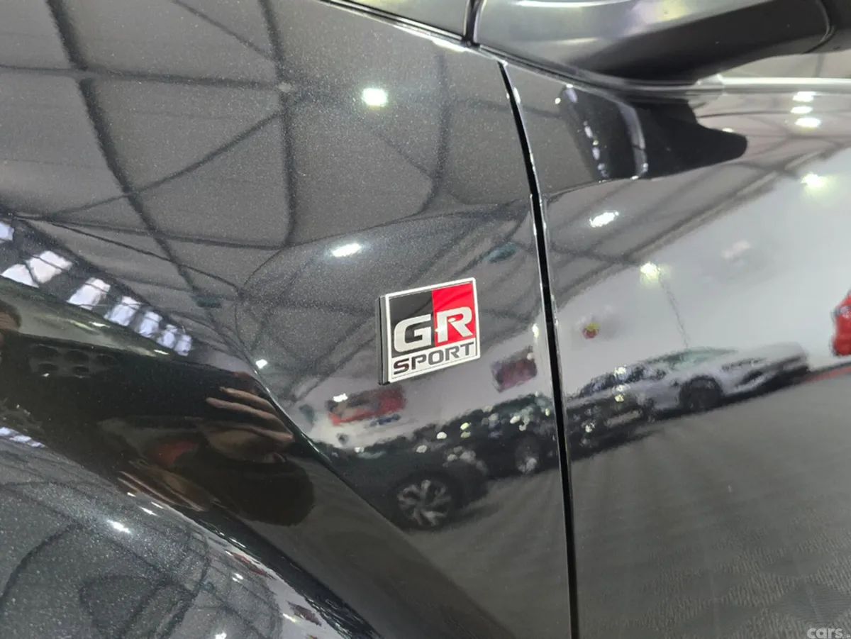 Toyota C-HR SUV, Petrol Hybrid, 2021, Black
