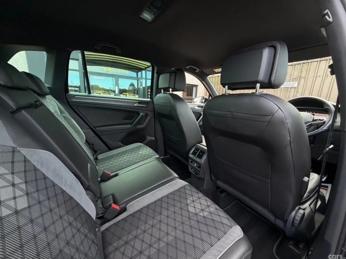 Volkswagen Tiguan SUV, Diesel, 2023, Black