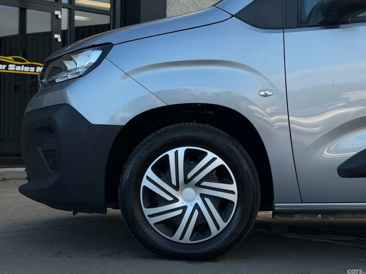 Citroen Berlingo Van, Diesel, 2024, Grey