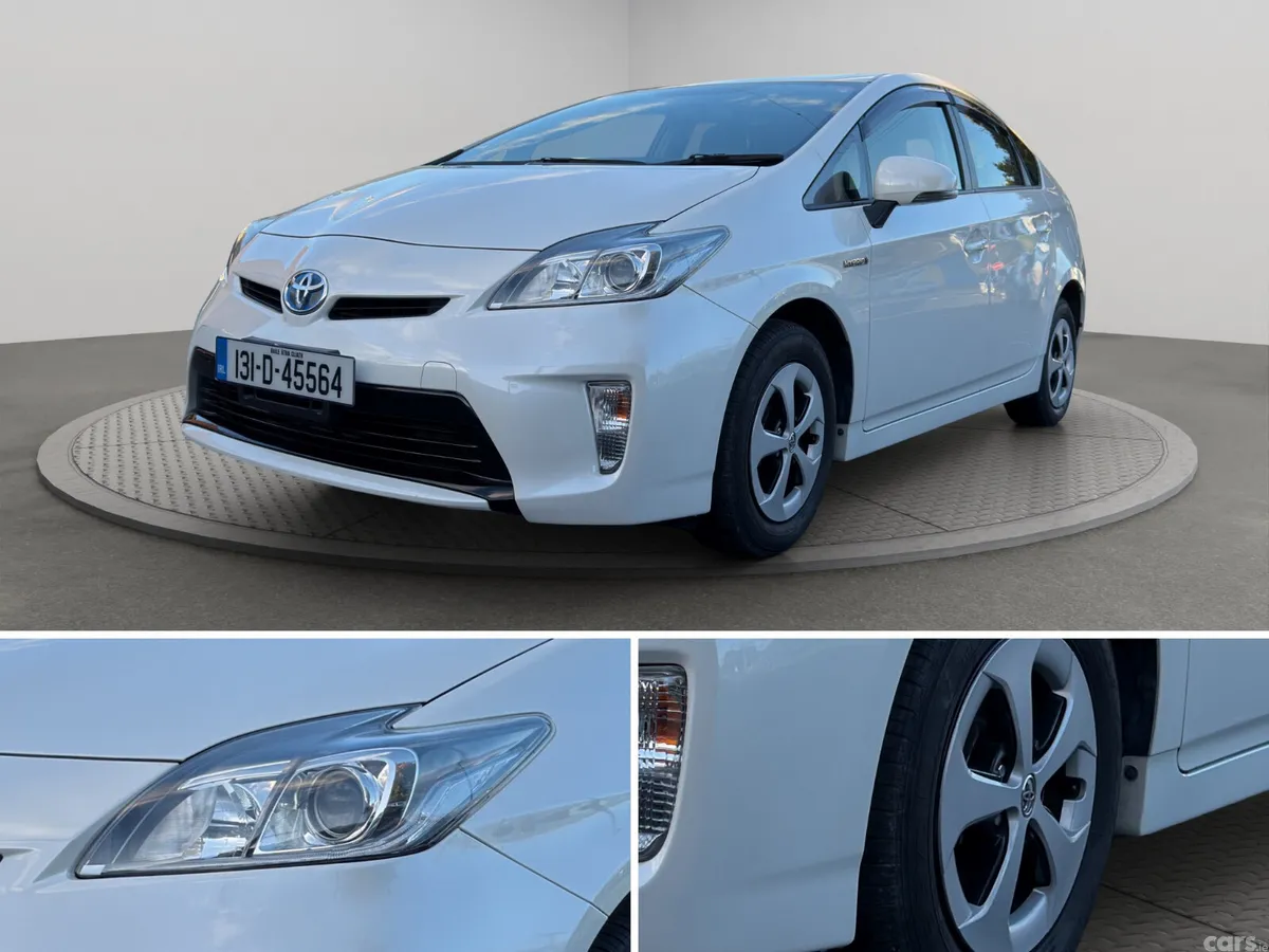 Toyota Prius Hatchback, Petrol Hybrid, 2013, White
