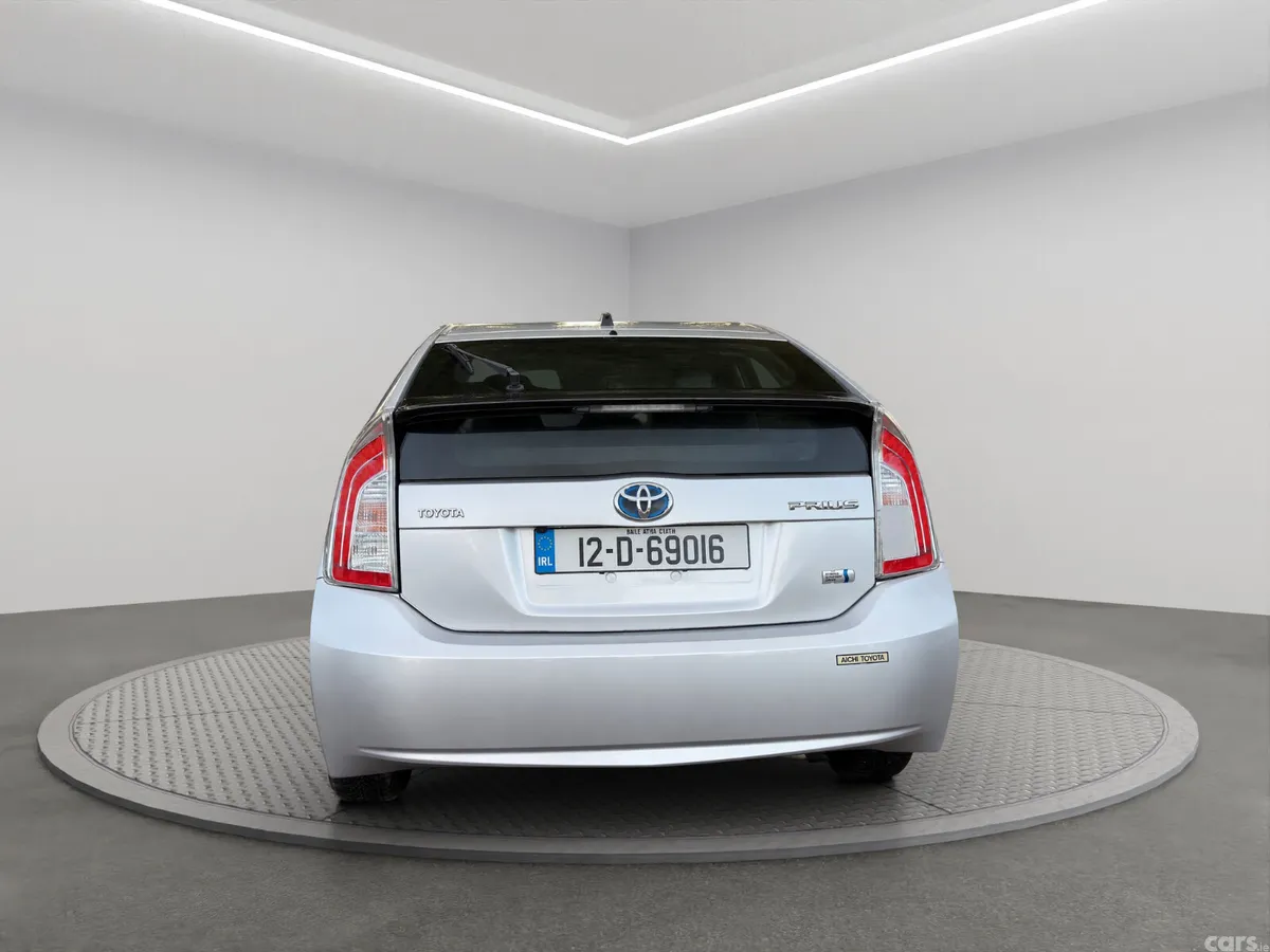 Toyota Prius Hatchback, Petrol Hybrid, 2012, Silver