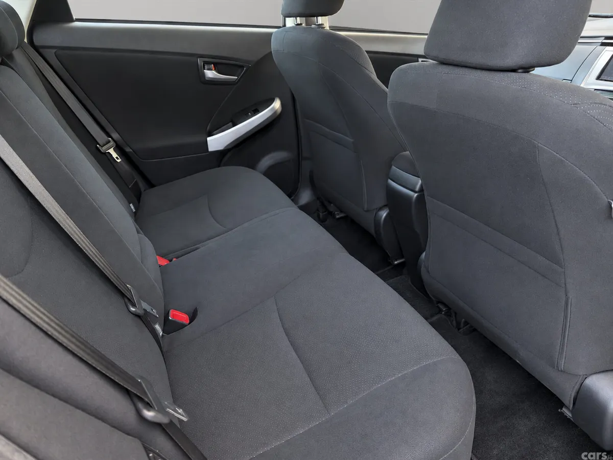 Toyota Prius Hatchback, Petrol Hybrid, 2012, Silver