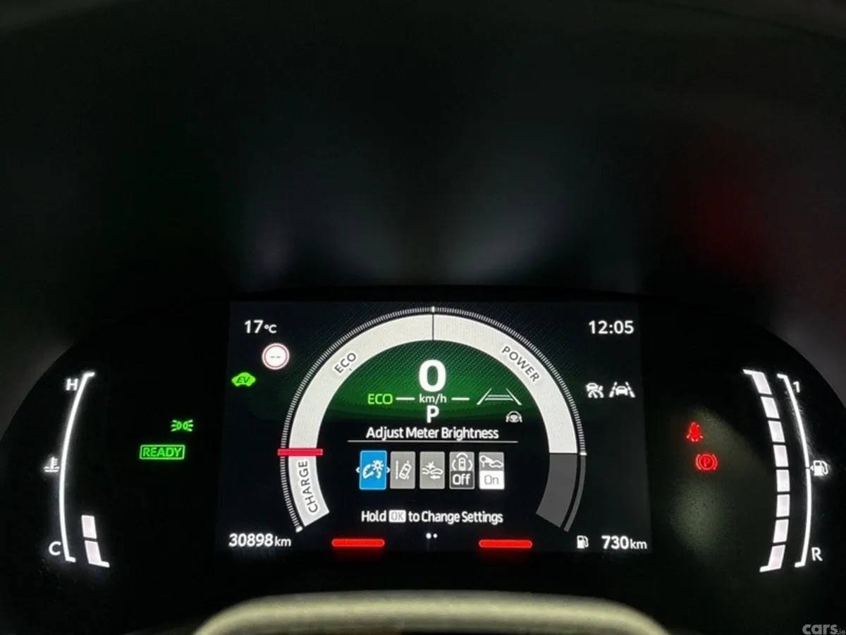Toyota Yaris Cross Hatchback, Petrol Hybrid, 2026, White