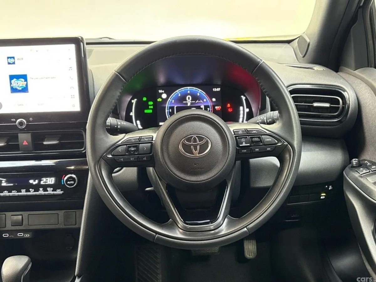 Toyota Yaris Cross SUV, Petrol Hybrid, 2026, Grey