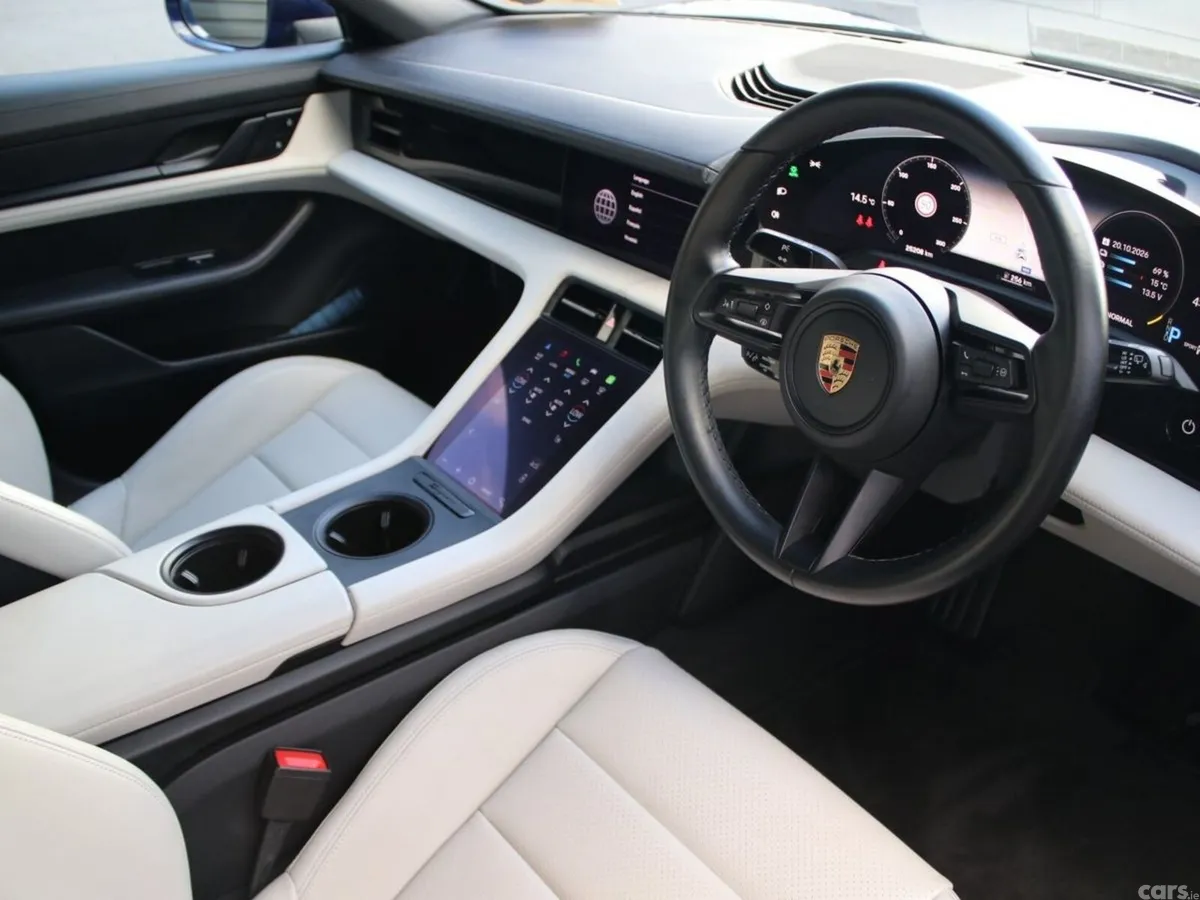 Porsche Taycan Estate, Electric, 2023, Blue