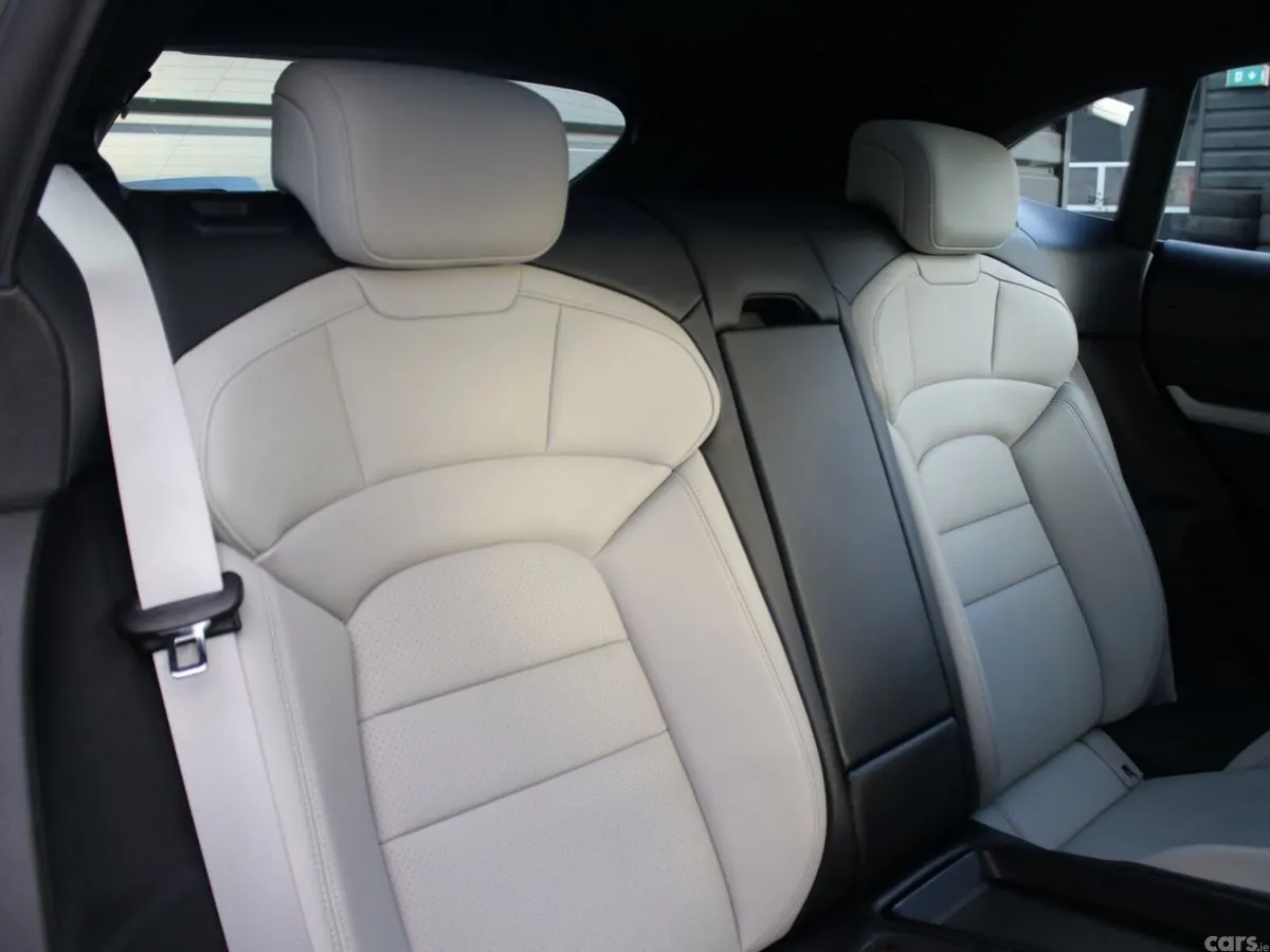 Porsche Taycan Estate, Electric, 2023, Blue