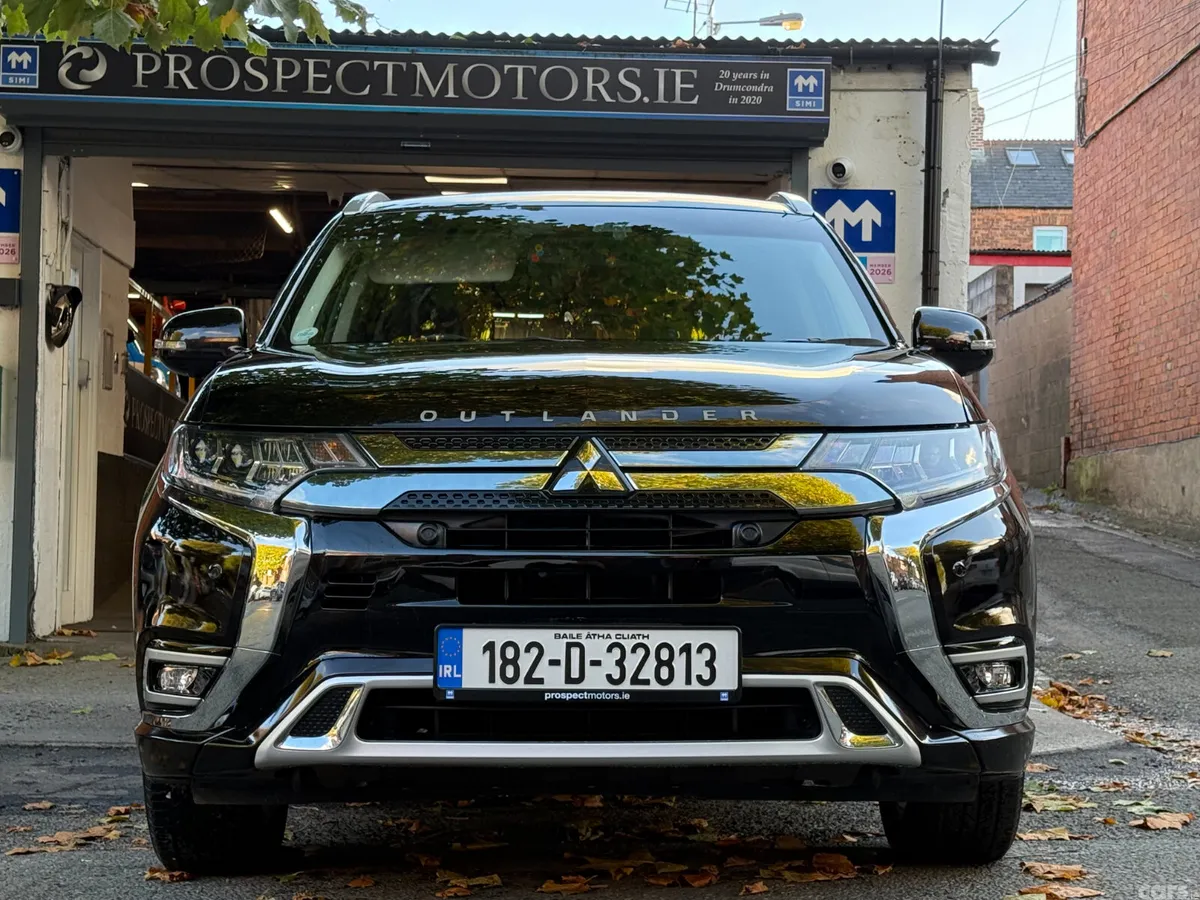 Mitsubishi Outlander SUV, Petrol Plug-in Hybrid, 2018, Black