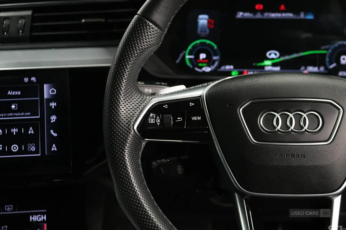 Audi Q8 SUV, Electric, 2023, Black