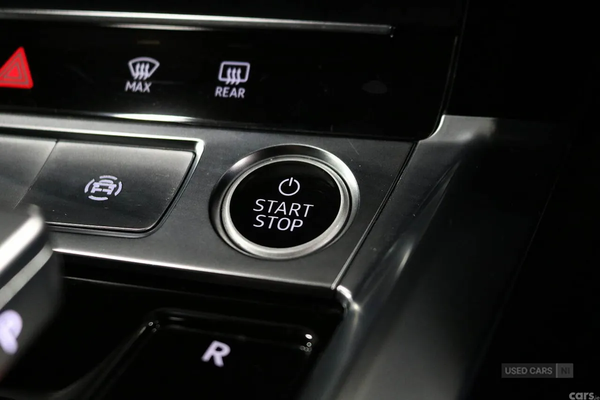 Audi Q8 SUV, Electric, 2023, Black