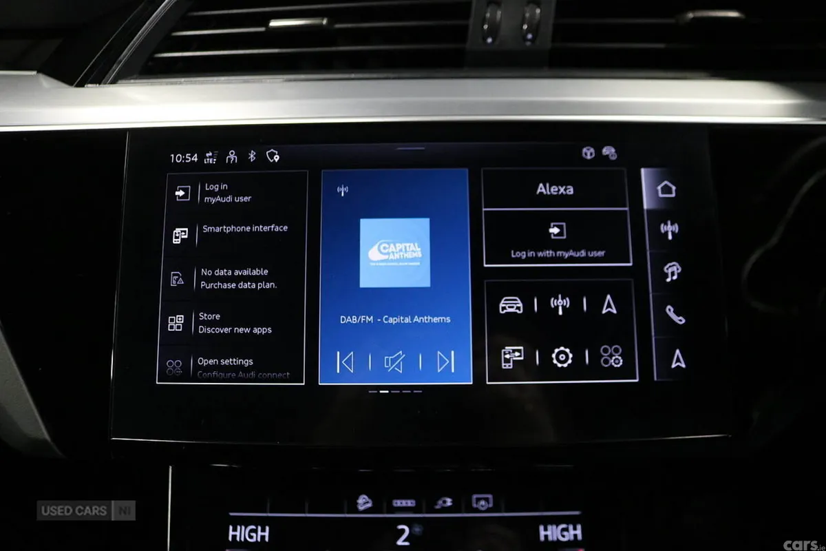 Audi Q8 SUV, Electric, 2023, Black