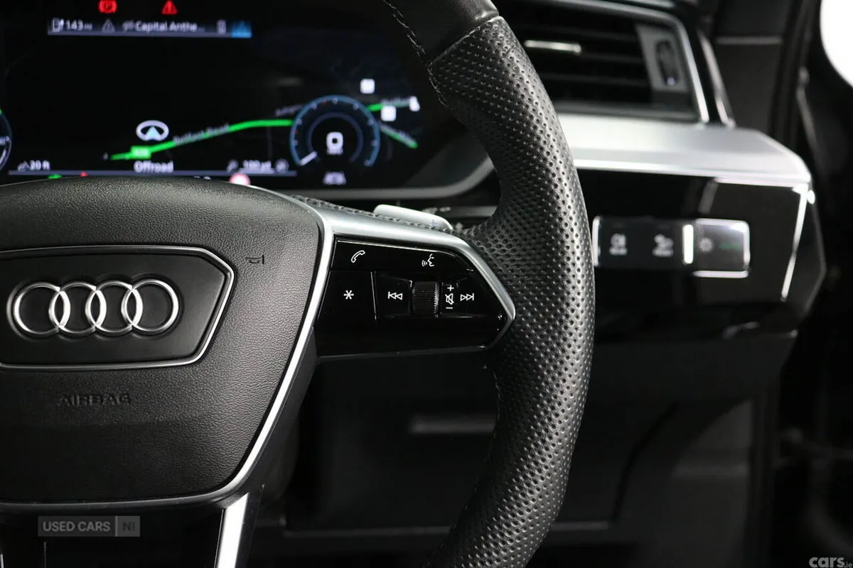 Audi Q8 SUV, Electric, 2023, Black