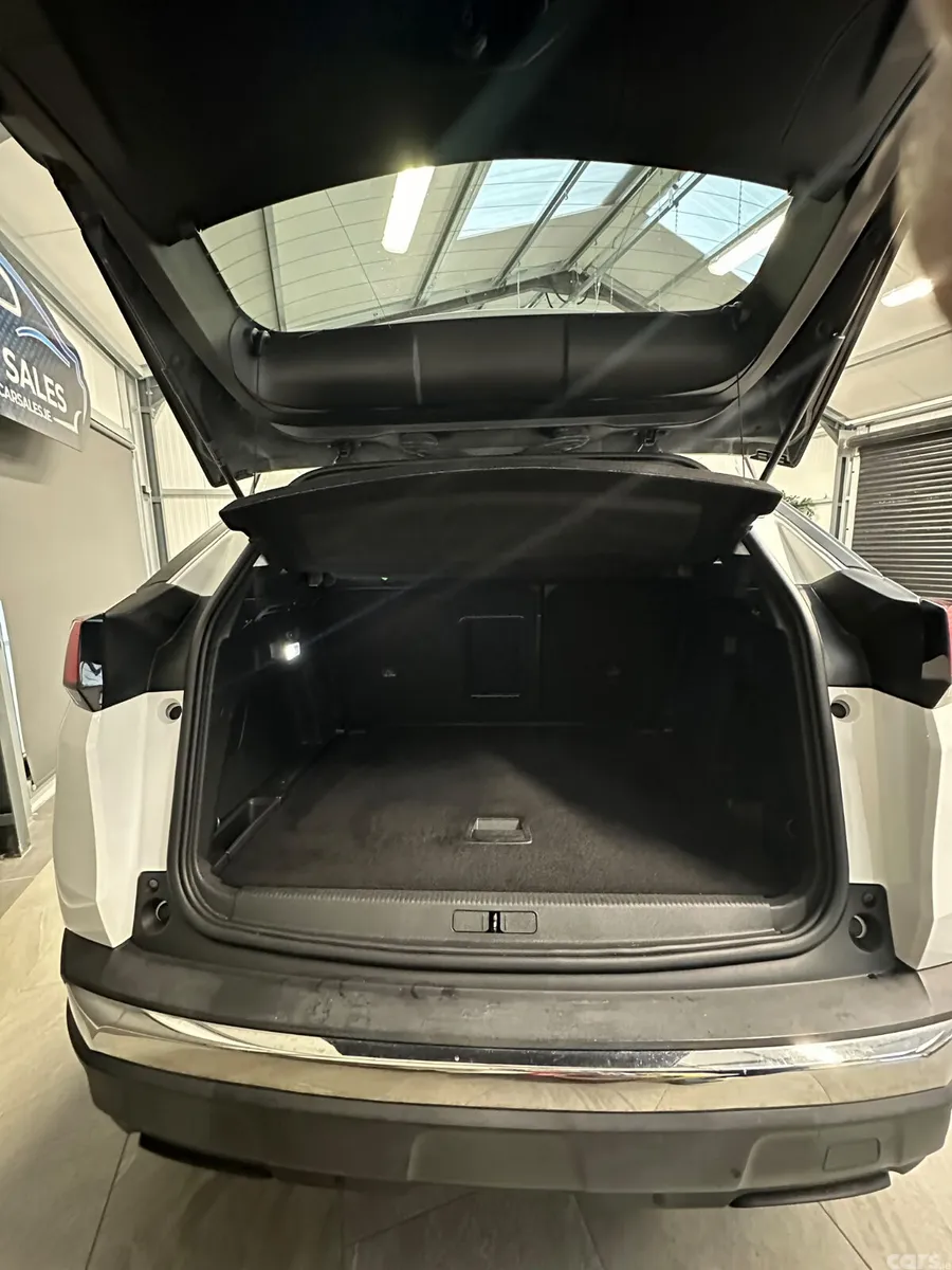 Peugeot 3008 SUV, Diesel, 2017, White