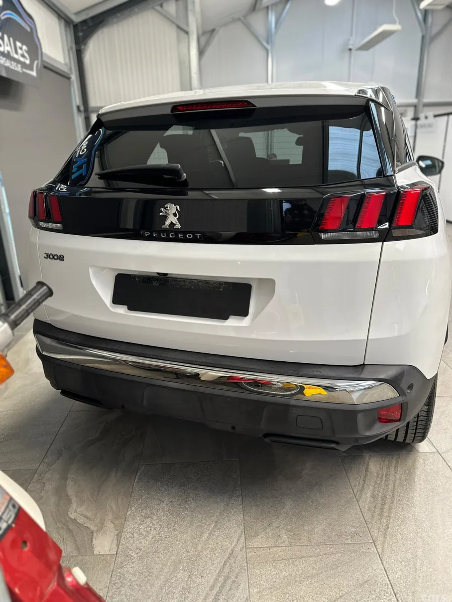 Peugeot 3008 SUV, Diesel, 2017, White