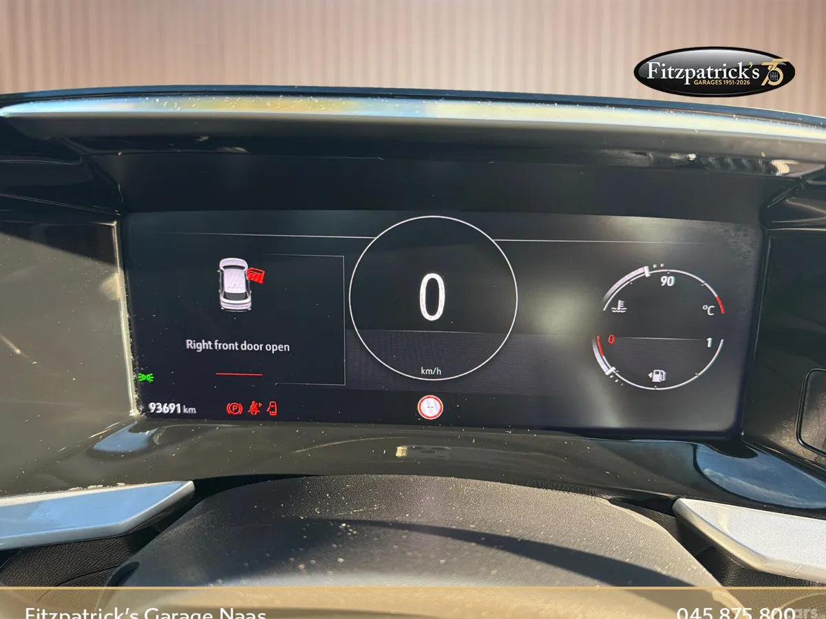 Opel Mokka SUV, Petrol, 2023, White