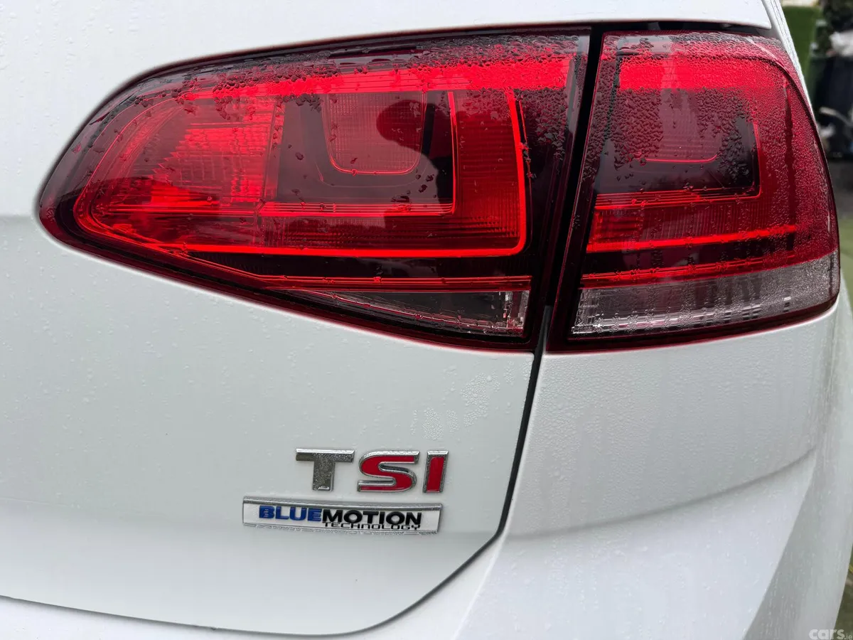 Volkswagen Golf Hatchback, Petrol, 2015, White