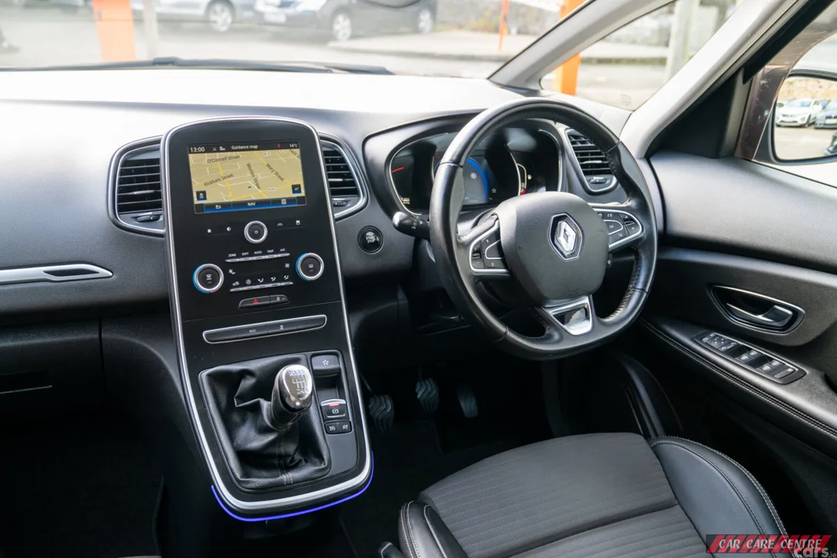 Renault Grand Scenic MPV, Diesel, 2017, Grey
