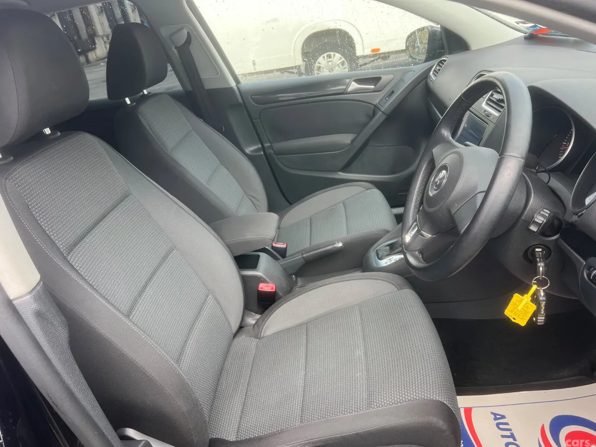 Volkswagen Golf Hatchback, Petrol, 2012, Black