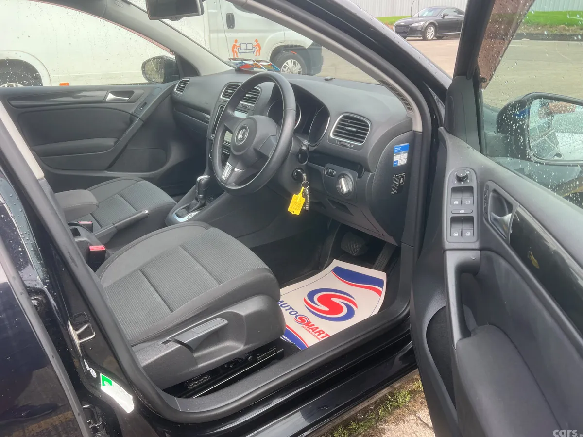 Volkswagen Golf Hatchback, Petrol, 2012, Black