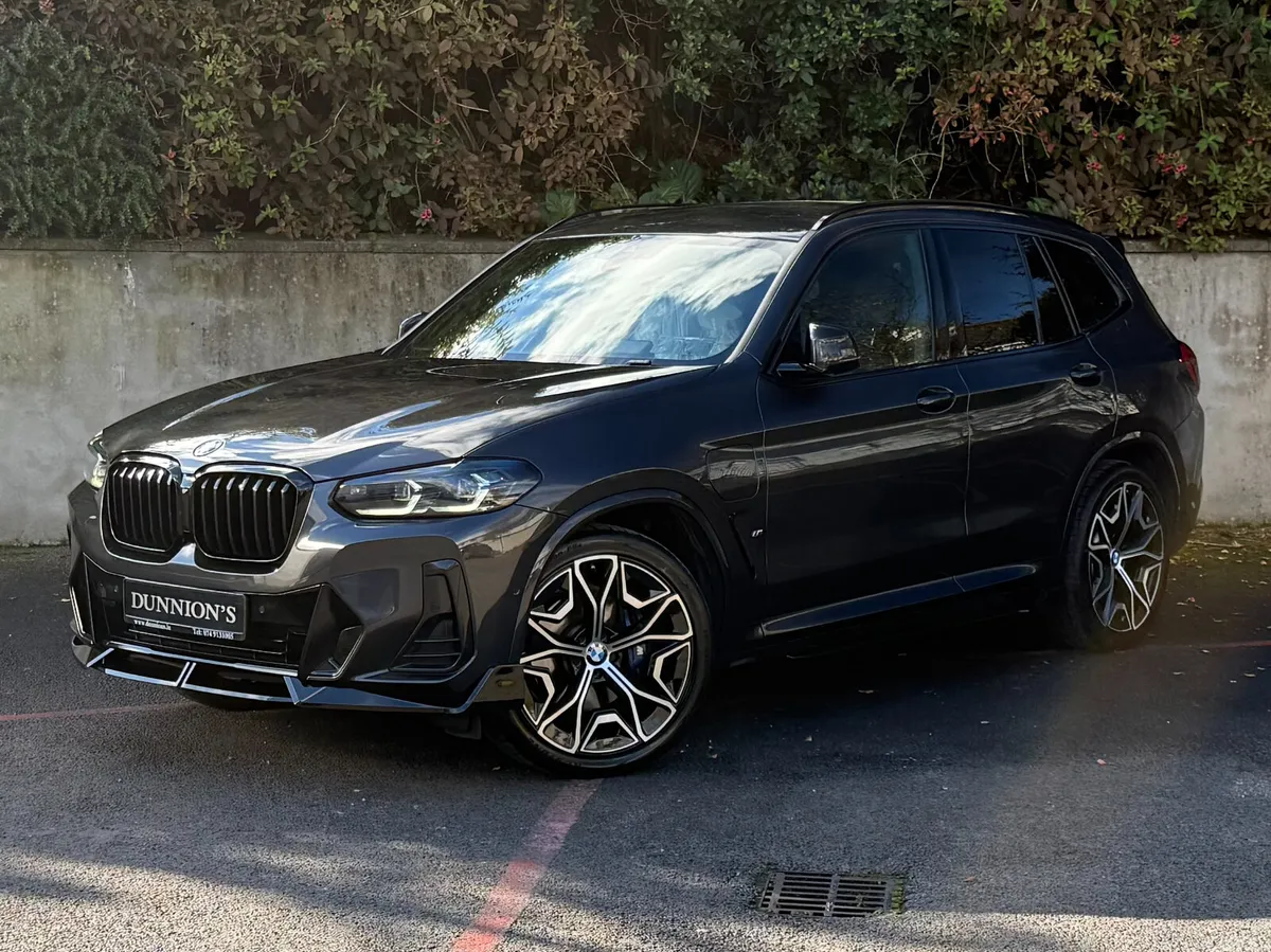 BMW X3 SUV, Petrol Hybrid, 2023, Grey