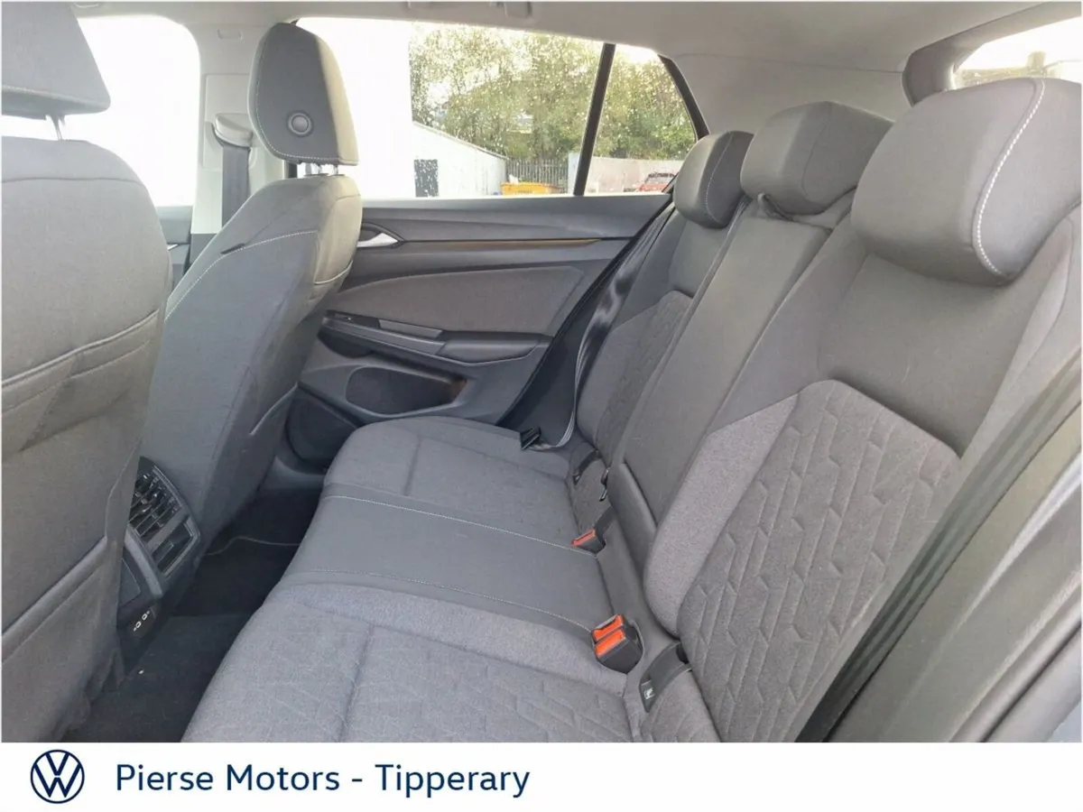 Volkswagen Golf Estate, Diesel, 2026, Grey