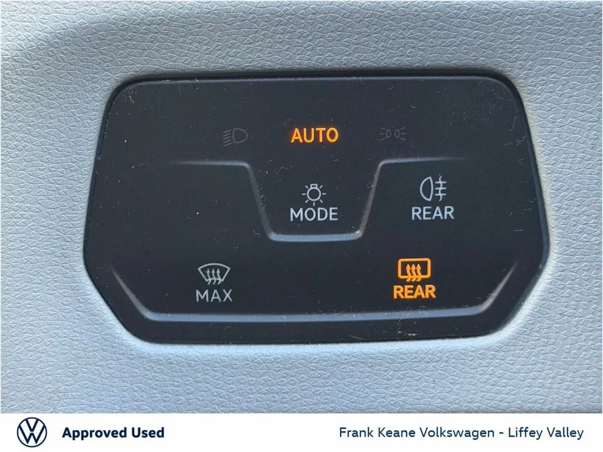 Volkswagen ID.3 Hatchback, Electric, 2023, White