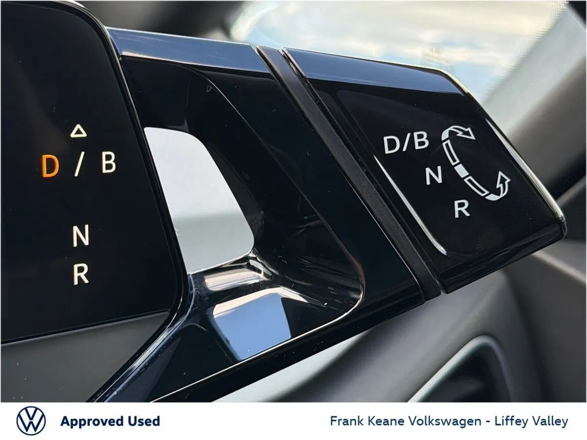 Volkswagen ID.3 Hatchback, Electric, 2023, White