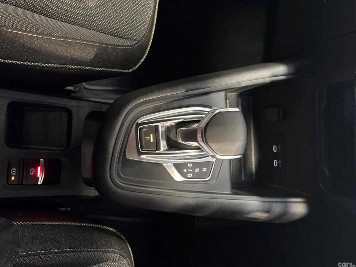 Renault Symbioz Hatchback, Petrol Hybrid, 2024, Red