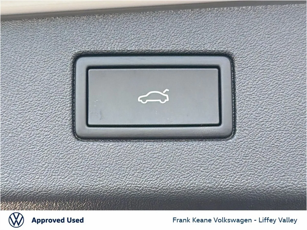 Volkswagen Tiguan SUV, Petrol Plug-in Hybrid, 2026, White