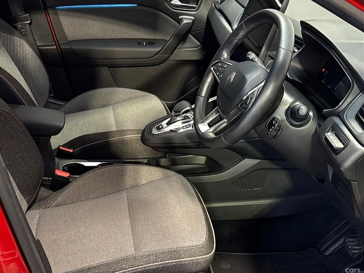 Renault Symbioz Hatchback, Petrol Hybrid, 2024, Red