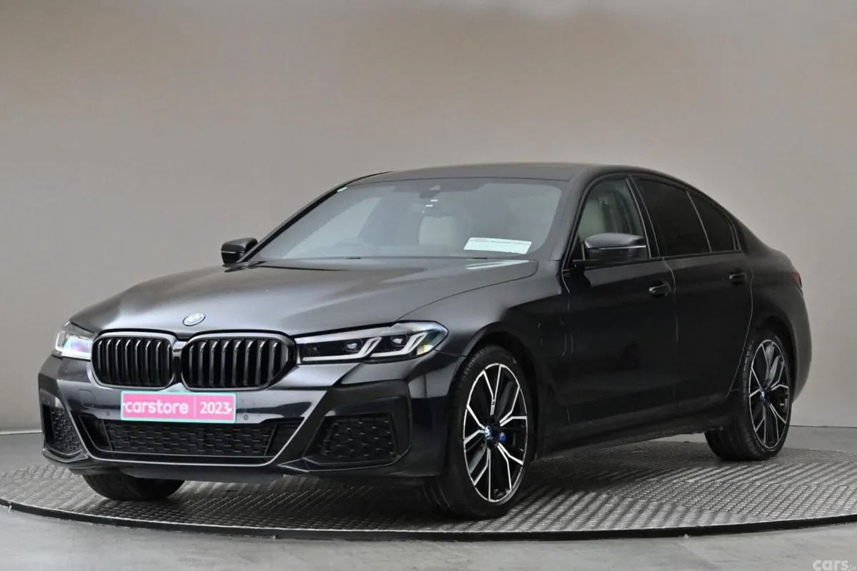 BMW 5-Series Saloon, Petrol Plug-in Hybrid, 2023, Black