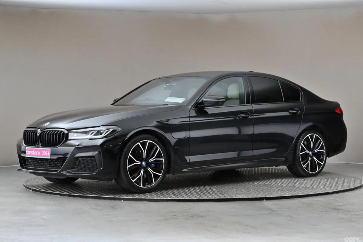 BMW 5-Series Saloon, Petrol Plug-in Hybrid, 2023, Black