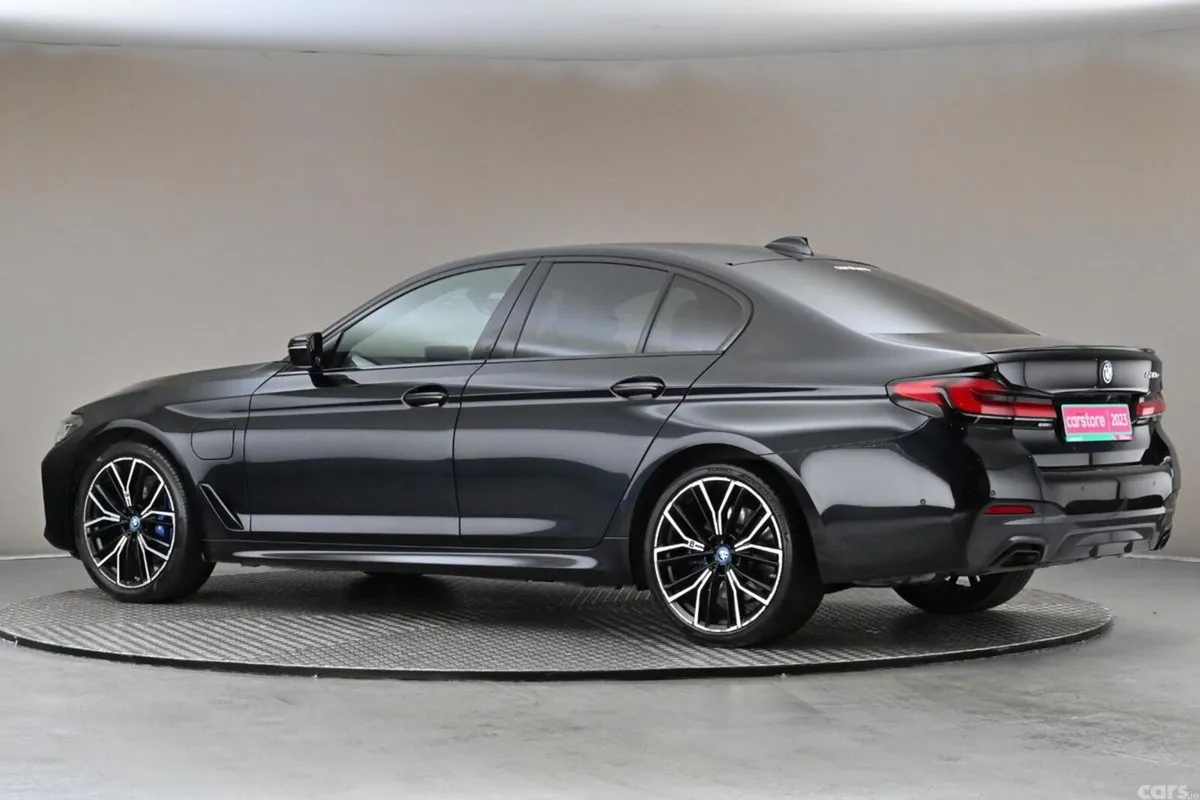 BMW 5-Series Saloon, Petrol Plug-in Hybrid, 2023, Black