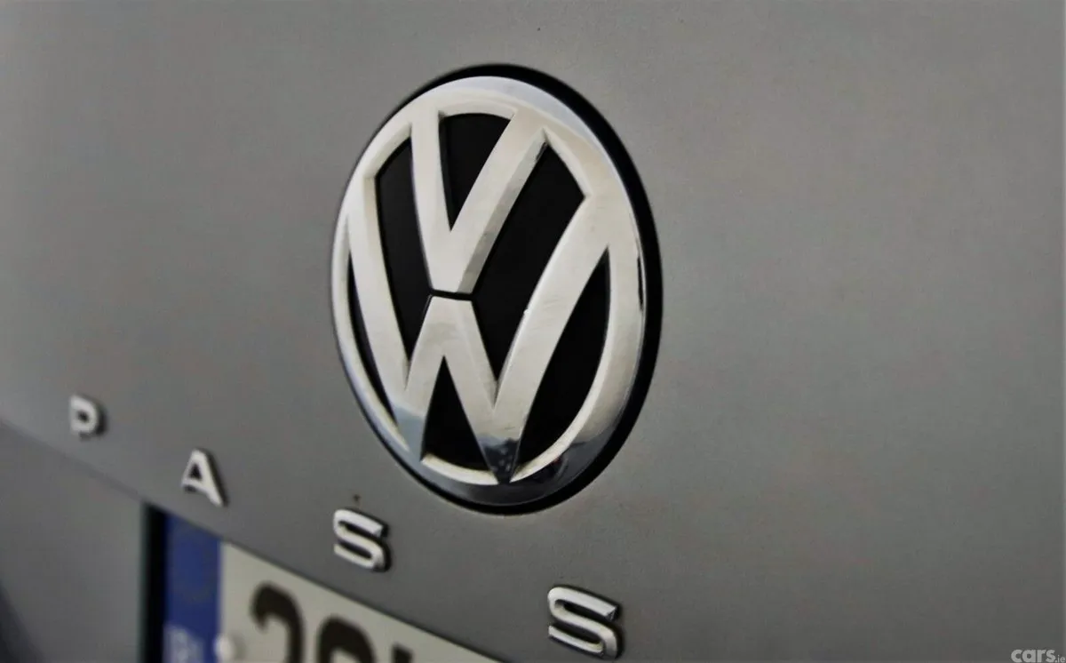 Volkswagen Passat Estate, Diesel, 2020, Grey