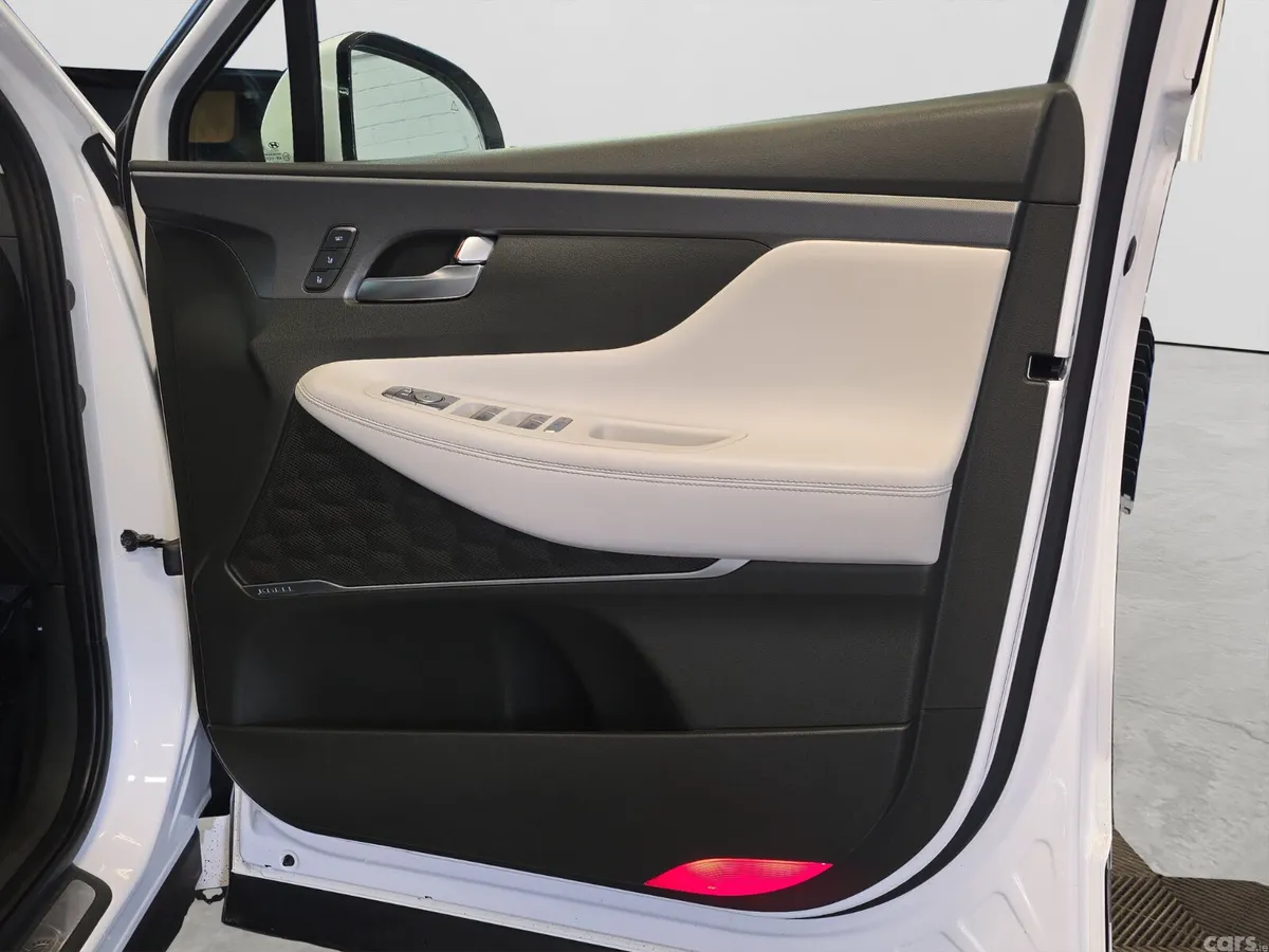 Hyundai Santa Fe SUV, Diesel, 2022, White