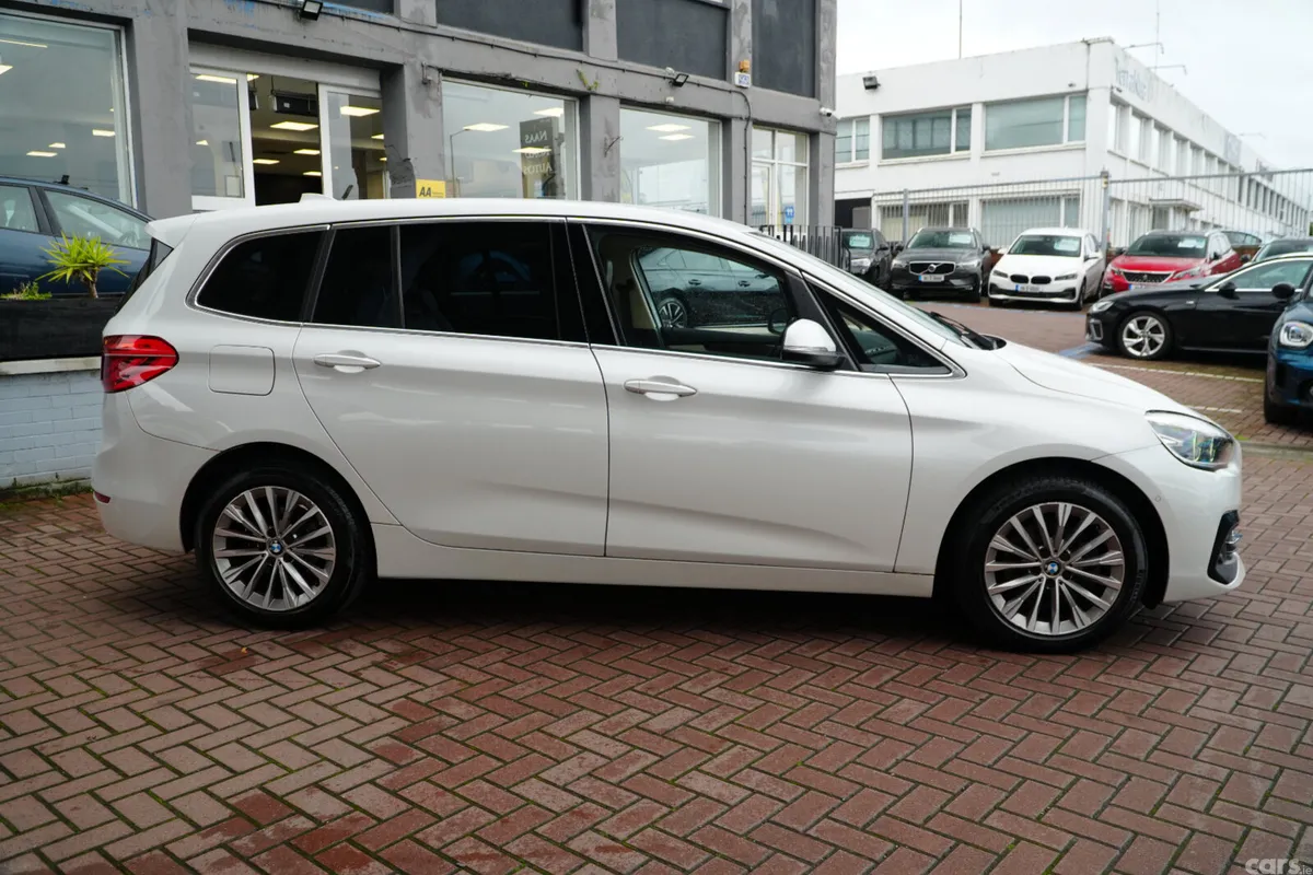 BMW 2-Series MPV, Diesel, 2019, White