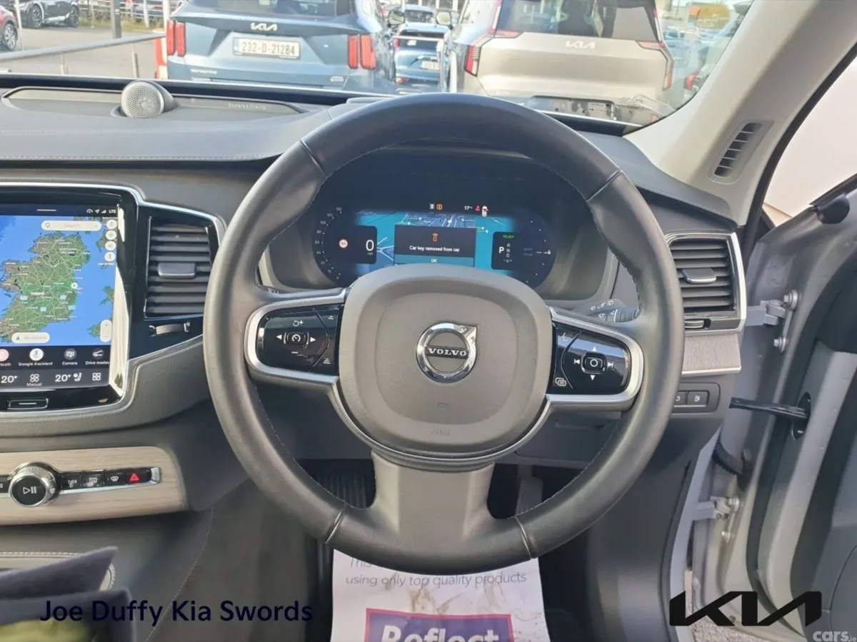 Volvo XC90 SUV, Petrol Plug-in Hybrid, 2025, Silver