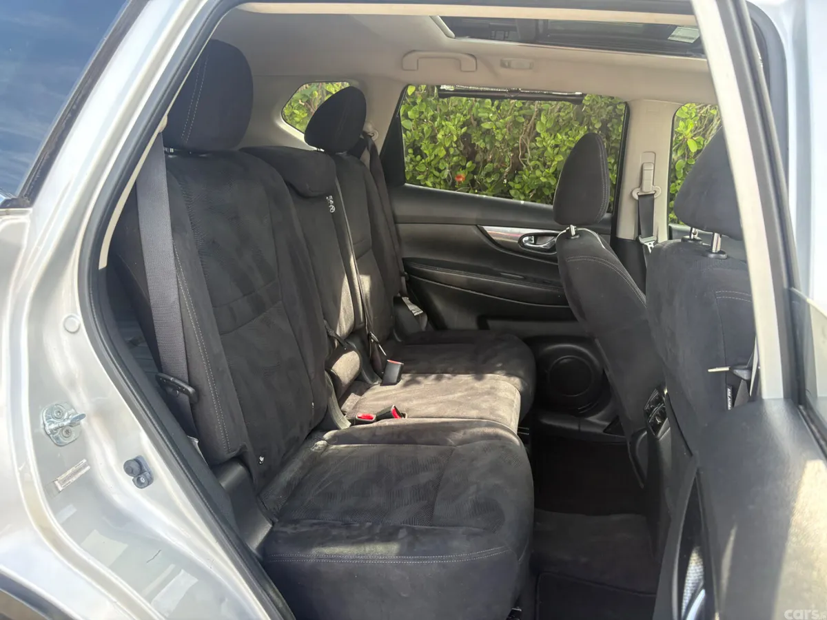 Nissan X-Trail SUV, Diesel, 2015, Silver