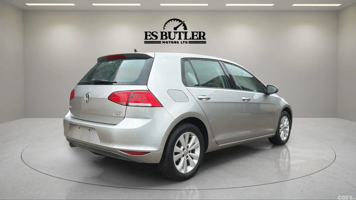 Volkswagen Golf Hatchback, Petrol, 2014, Grey