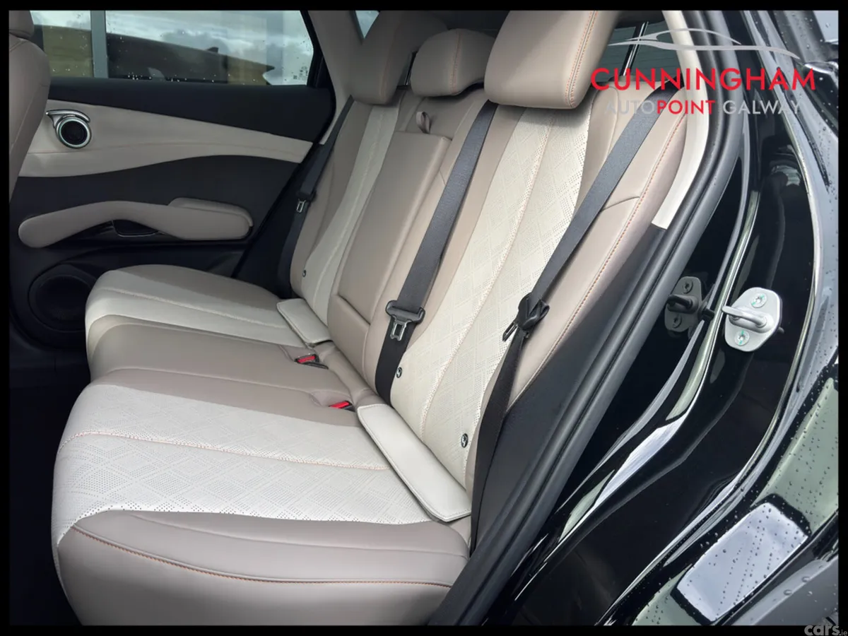 BYD ATTO 3 Hatchback, Electric, 2027, Black