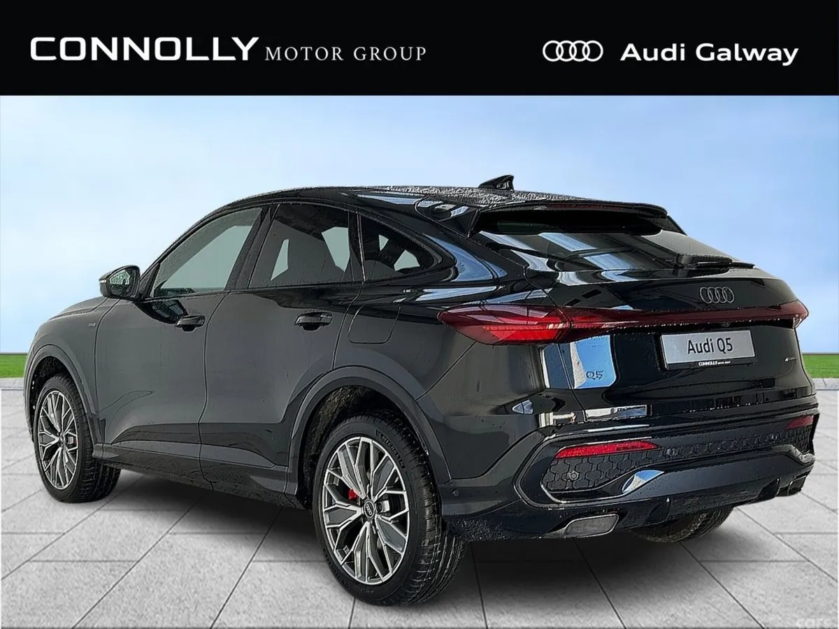 Audi Q5 SUV, Petrol Plug-in Hybrid, 2027, Black