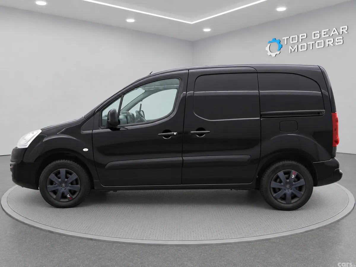 Peugeot Partner MPV, Diesel, 2018, Black