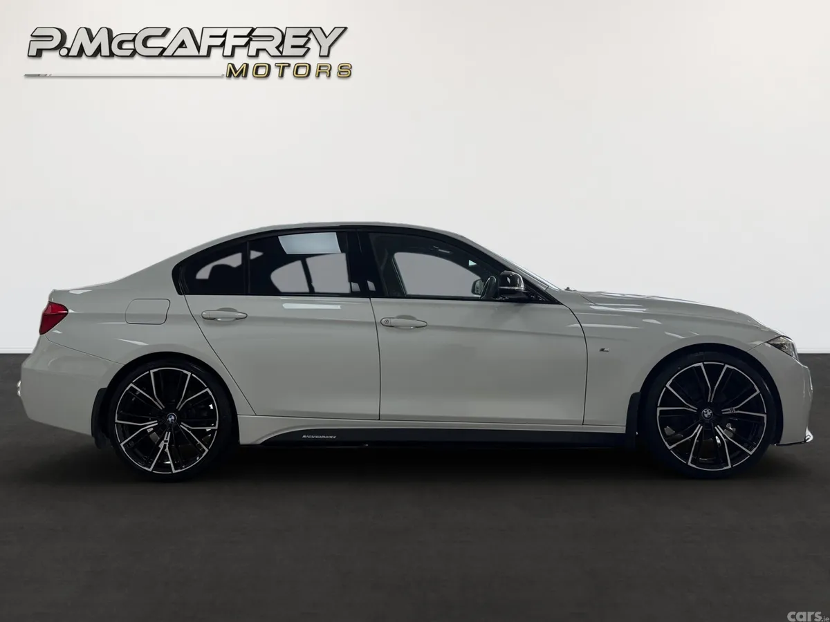 BMW 3-Series Saloon, Diesel, 2017, White
