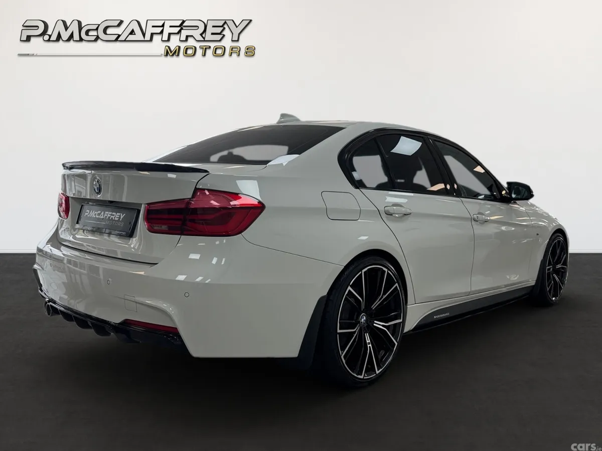 BMW 3-Series Saloon, Diesel, 2017, White