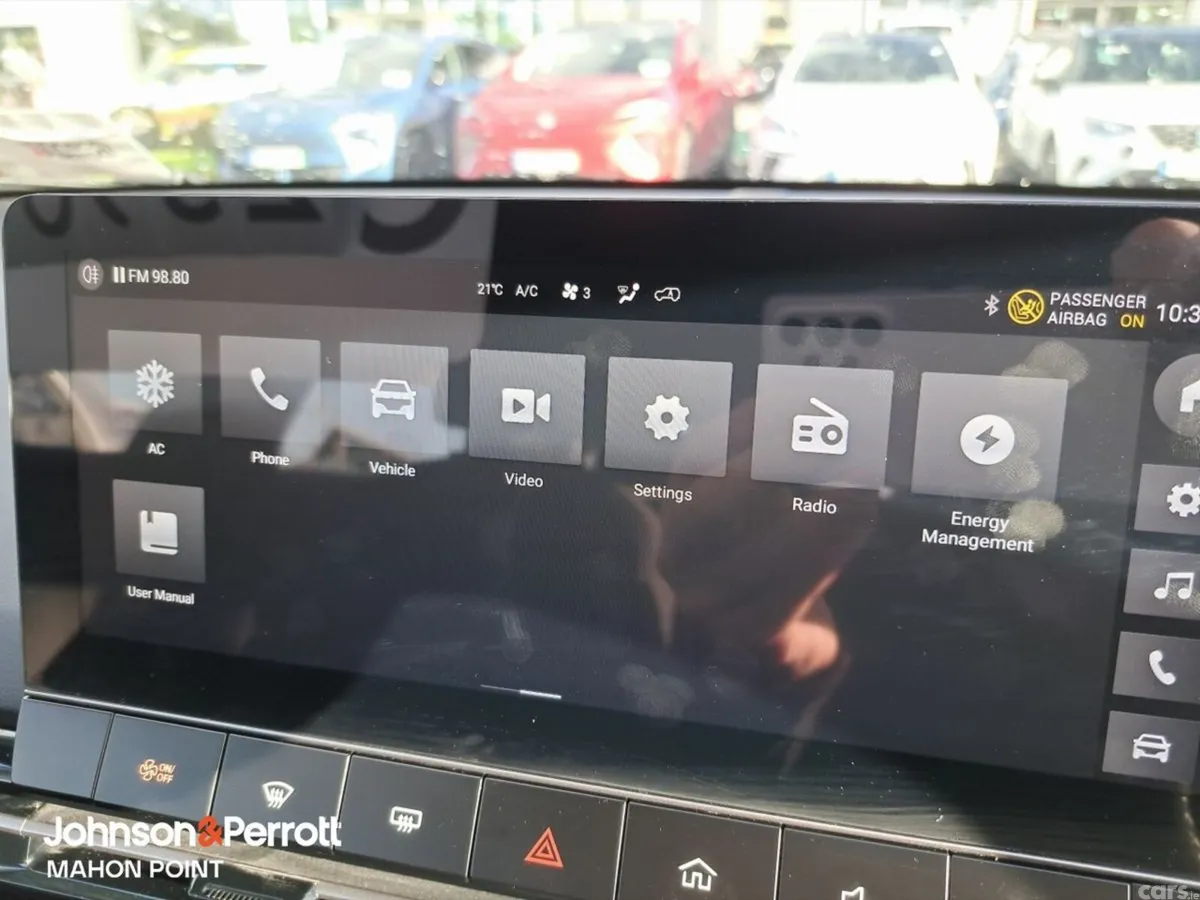 MG MG4 Hatchback, Electric, 2025, Blue