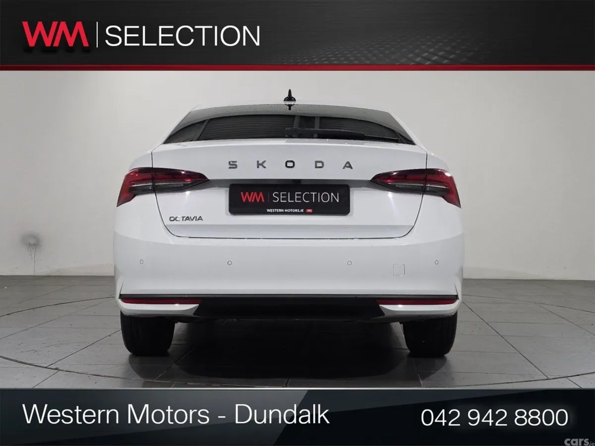 Skoda Octavia Saloon, Diesel, 2026, White